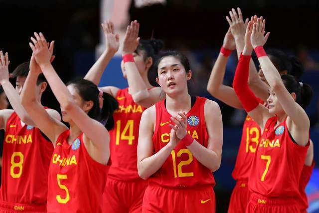 国产喷水女王在线播放