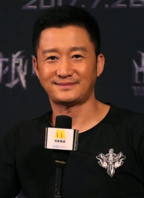 女王的脚奴完整视频